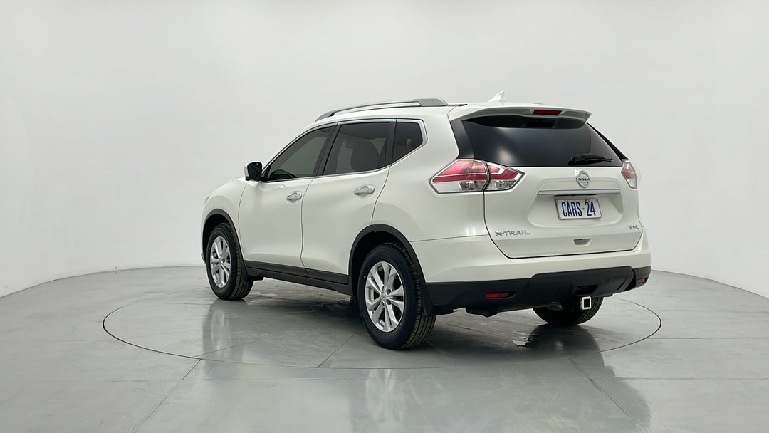 Left Back Diagonal (45- Degree) View