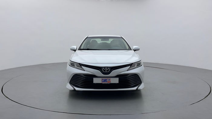 Toyota Camry-Front View