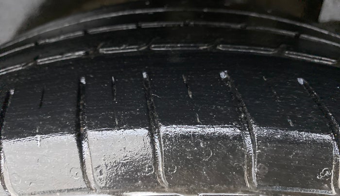 2019 KIA SELTOS HTX+ MT 1.5 DIESEL, Diesel, Manual, 38,112 km, Left Rear Tyre Tread