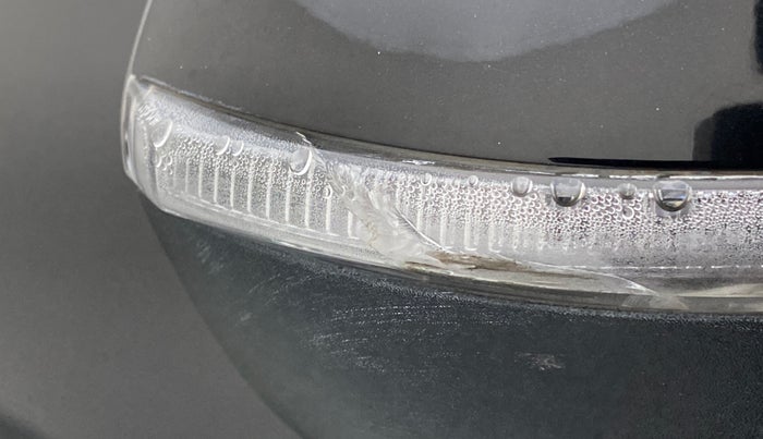 2019 KIA SELTOS HTX+ MT 1.5 DIESEL, Diesel, Manual, 38,112 km, Right rear-view mirror - Indicator light has minor damage