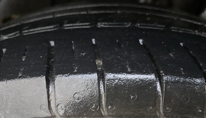 2019 KIA SELTOS HTX+ MT 1.5 DIESEL, Diesel, Manual, 38,112 km, Right Rear Tyre Tread
