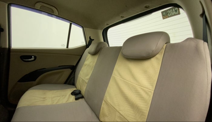 2013 Hyundai i10 SPORTZ 1.2, Petrol, Manual, 65,840 km, Right Side Rear Door Cabin