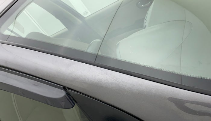 2013 Hyundai i10 SPORTZ 1.2, Petrol, Manual, 65,840 km, Right A pillar - Paint is slightly faded