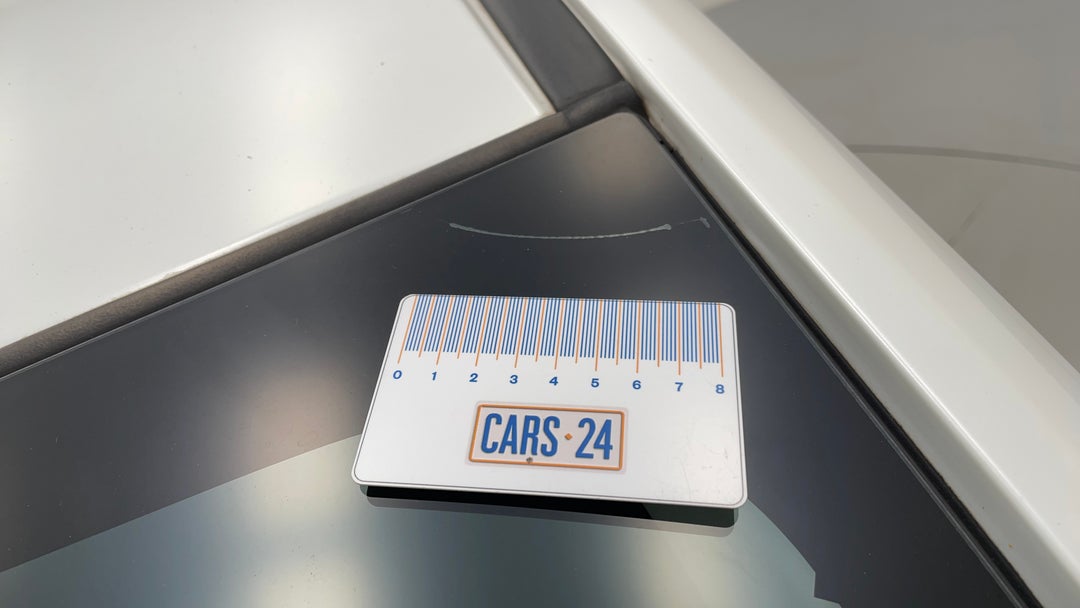 Windshield Front Scratch