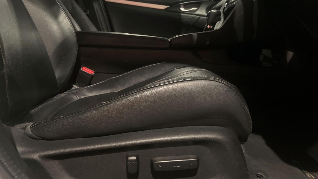 2016 Honda Civic Rs, Automatic, 140337 km, Drivers Side Adjustment Panel