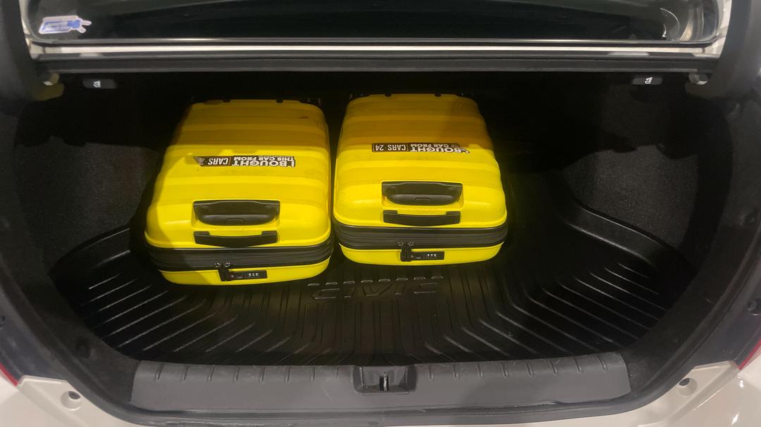 2016 Honda Civic Rs, Automatic, 140337 km, Boot Inside View with Luggage