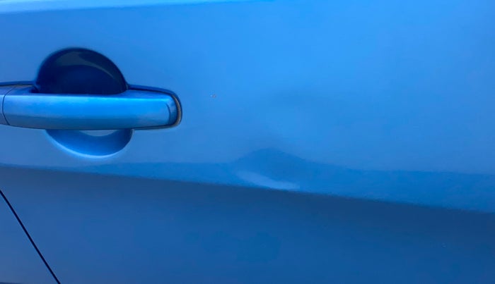 2017 Maruti Celerio ZXI AMT, Petrol, Automatic, 30,005 km, Driver-side door - Slightly dented
