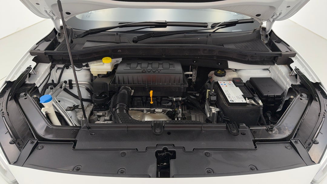 2023 MG Zst Core, Automatic, 8142 km, Open Bonnet (Engine)