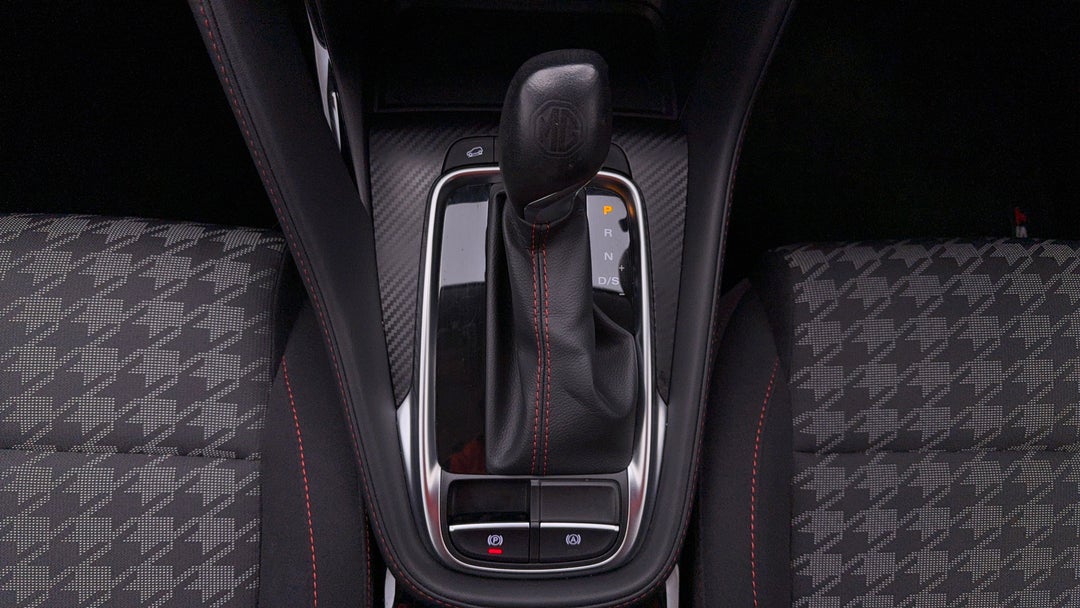 2023 MG Zst Core, Automatic, 8142 km, Gear Lever 