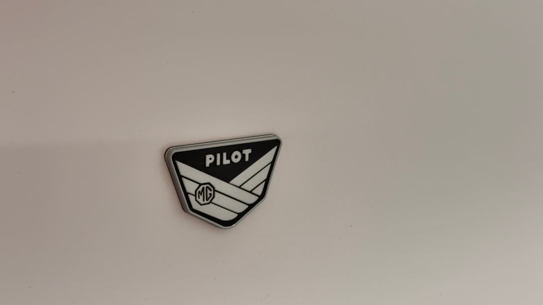 2023 MG Zst Core, Automatic, 8142 km, Badge (Boot Left Side)