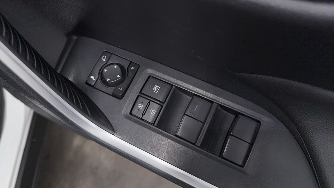 2023 Toyota RAV4 Gx (AWD) Hybr Full Size Spare, Automatic, 63064 km, Drivers Side Door Panel Controls
