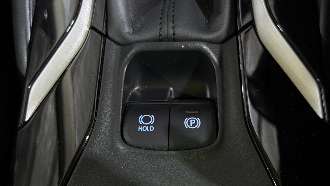 2020 Toyota Corolla Ascent Sport, Automatic, 61964 km, Handbrake