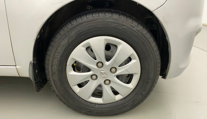 2012 Hyundai i10 MAGNA 1.2, Petrol, Manual, 40,209 km, Right Front Wheel