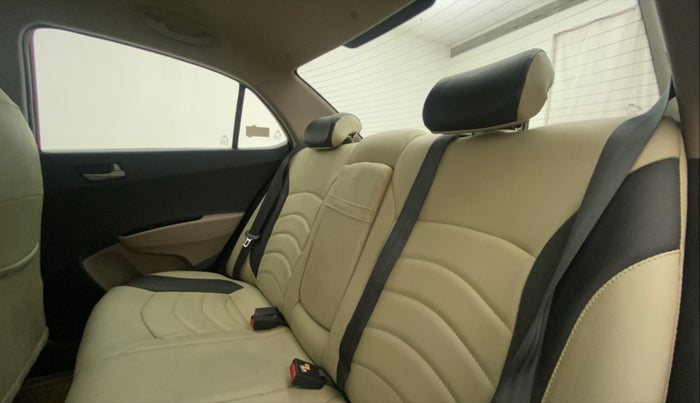 2014 Hyundai Xcent S 1.2, Petrol, Manual, 19,409 km, Right Side Rear Door Cabin