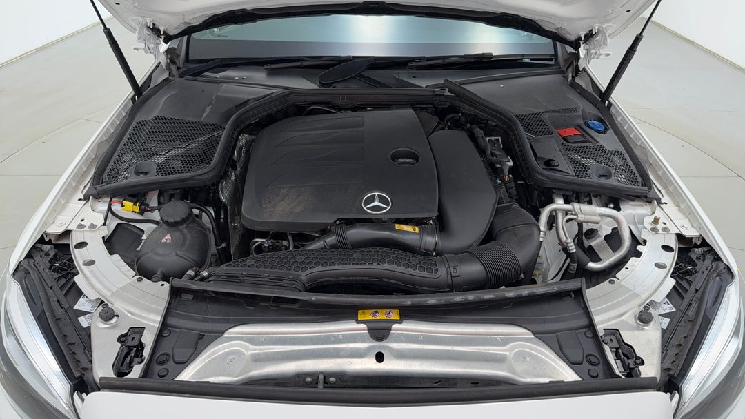 Open Bonnet (Engine)