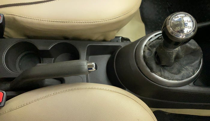 2014 Hyundai i20 SPORTZ 1.2 VTVT, Petrol, Manual, 42,730 km, Gear Lever