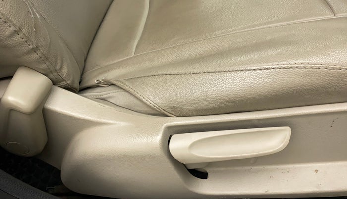 2013 Volkswagen Polo COMFORTLINE 1.2L PETROL, Petrol, Manual, 56,657 km, Driver Side Adjustment Panel