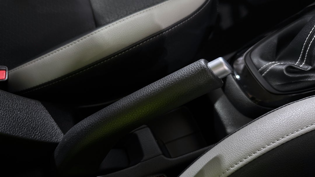 2025 Kia Picanto Gt Line (pe2), Manual, 5629 km, Handbrake