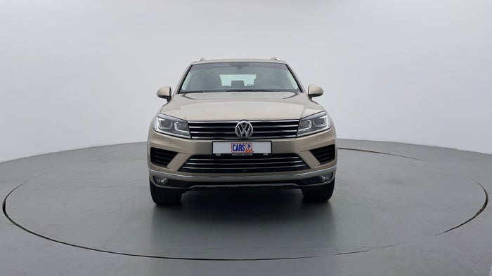 Volkswagen Touareg-Front View