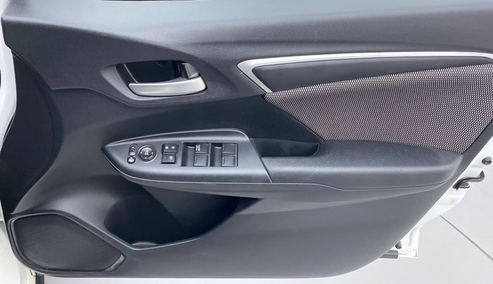 2019 Honda WR-V 1.2 i-VTEC VX MT, Petrol, Manual, 26,402 km, Driver Side Door Panels Control