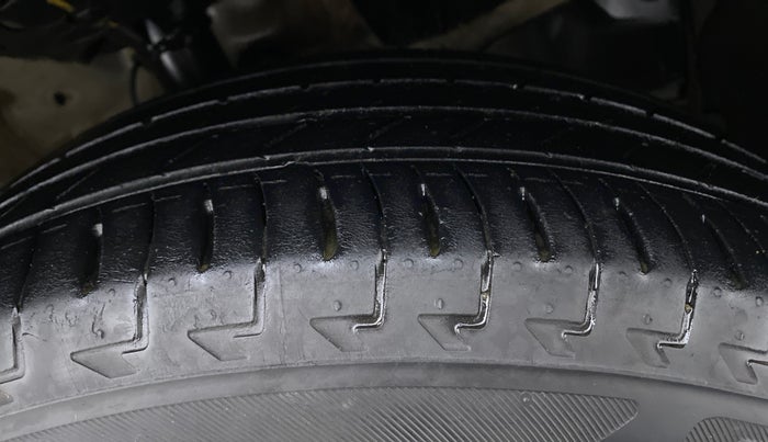 2019 Honda WR-V 1.2 i-VTEC VX MT, Petrol, Manual, 26,402 km, Right Front Tyre Tread