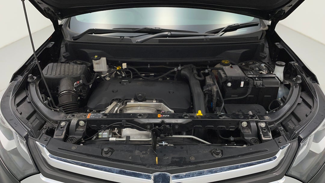 Open Bonnet (Engine)