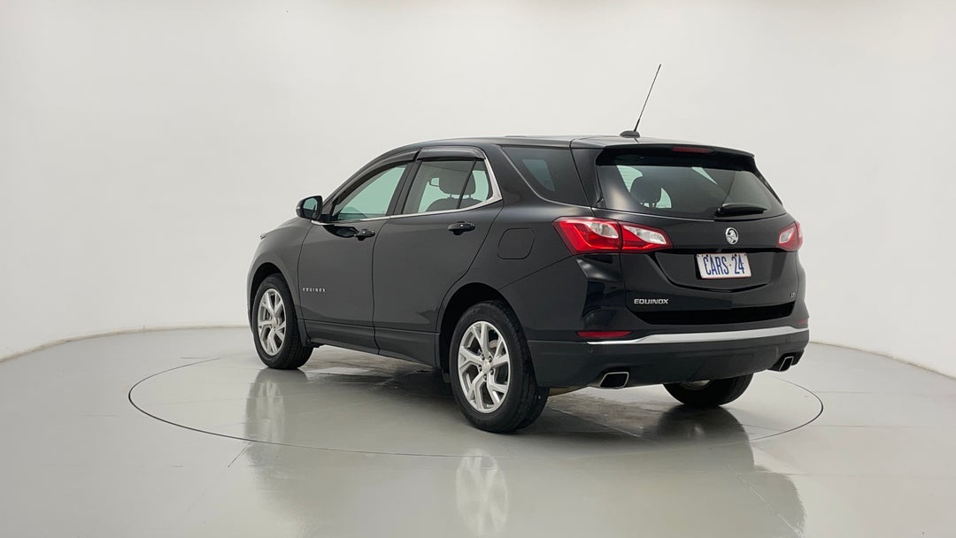 Left Back Diagonal (45- Degree) View