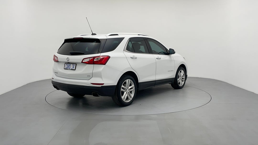 Right Back Diagonal (45- Degree) View