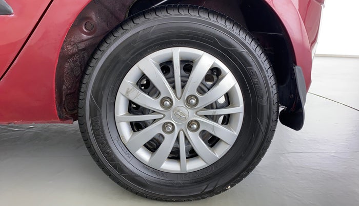 2016 Hyundai i10 SPORTZ 1.1 IRDE2, Petrol, Manual, 45,970 km, Left Rear Wheel