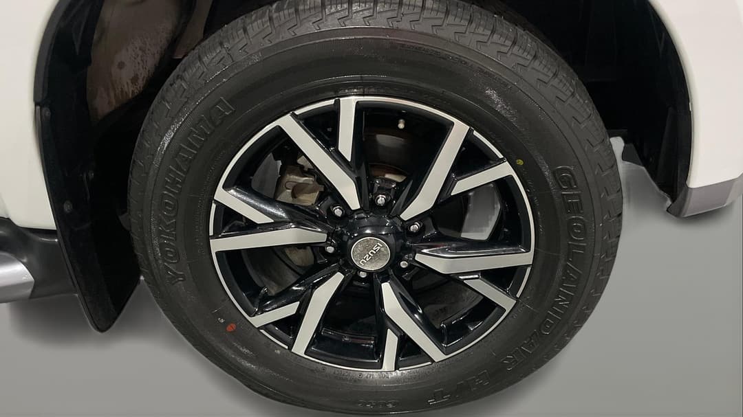 2020 Isuzu MU-X Ls-u (4x2), Automatic, 103754 km, Right Front Wheel