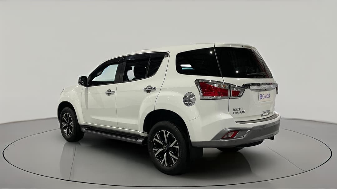 2020 Isuzu MU-X Ls-u (4x2), Automatic, 103754 km, Left Back Diagonal (45- Degree) View