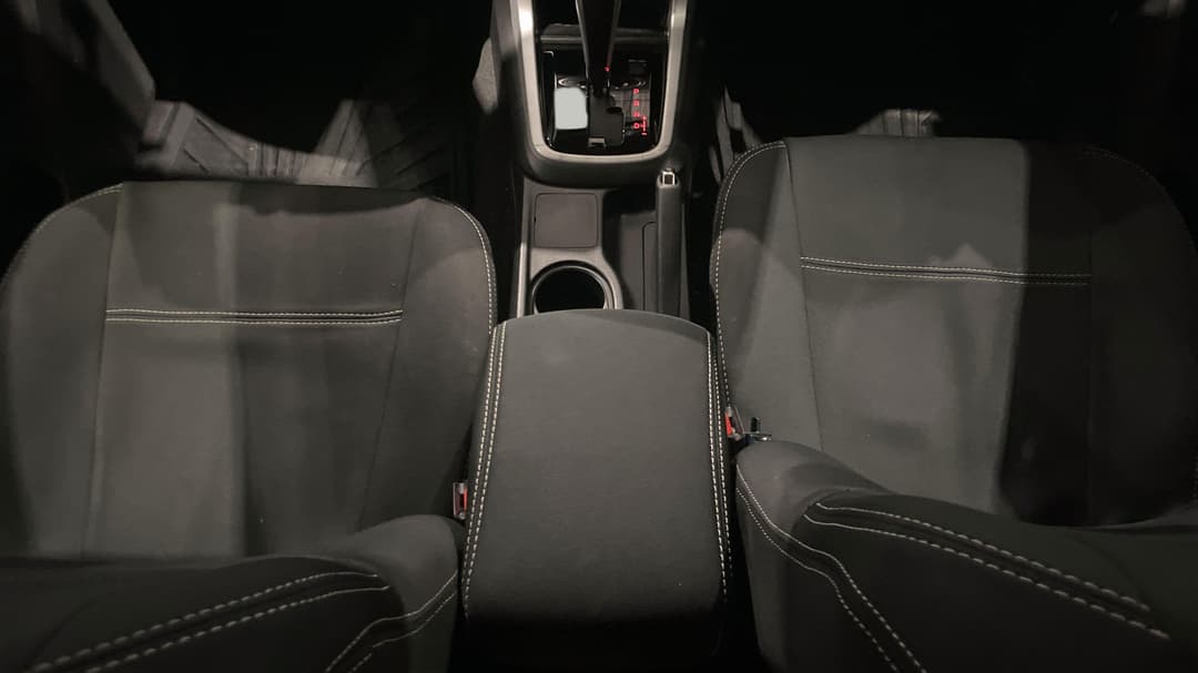 2020 Isuzu MU-X Ls-u (4x2), Automatic, 103754 km, Center Console