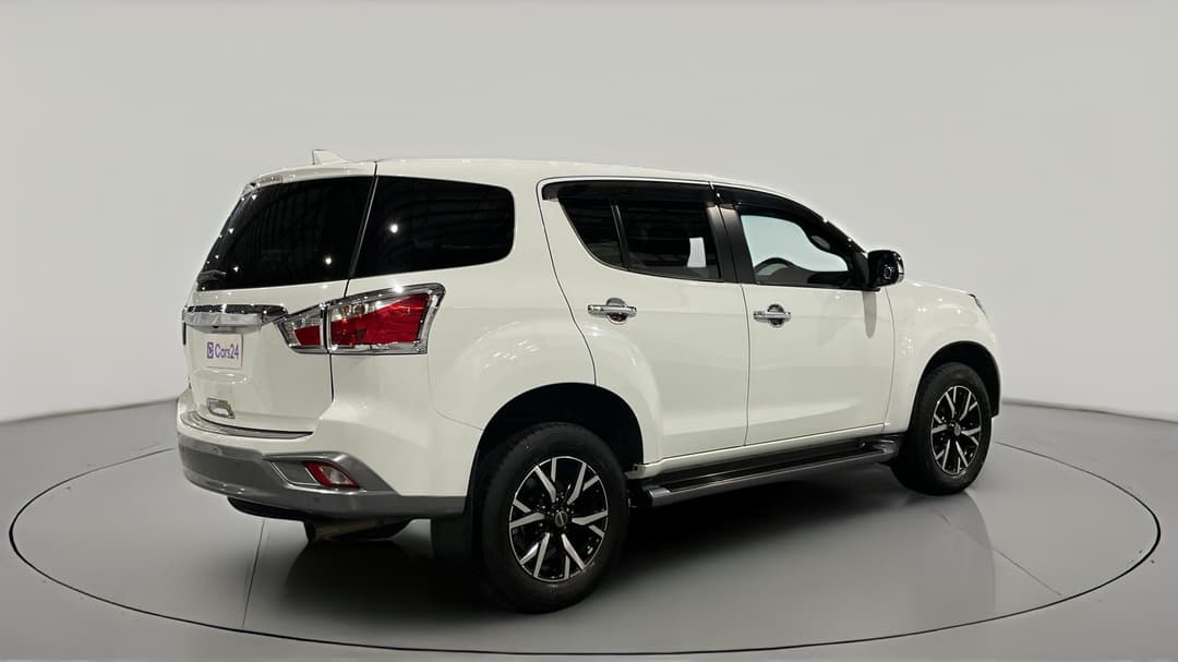 2020 Isuzu MU-X Ls-u (4x2), Automatic, 103754 km, Right Back Diagonal (45- Degree) View