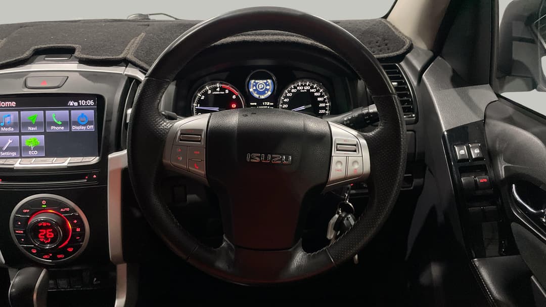 2020 Isuzu MU-X Ls-u (4x2), Automatic, 103754 km, Steering Wheel Close-up