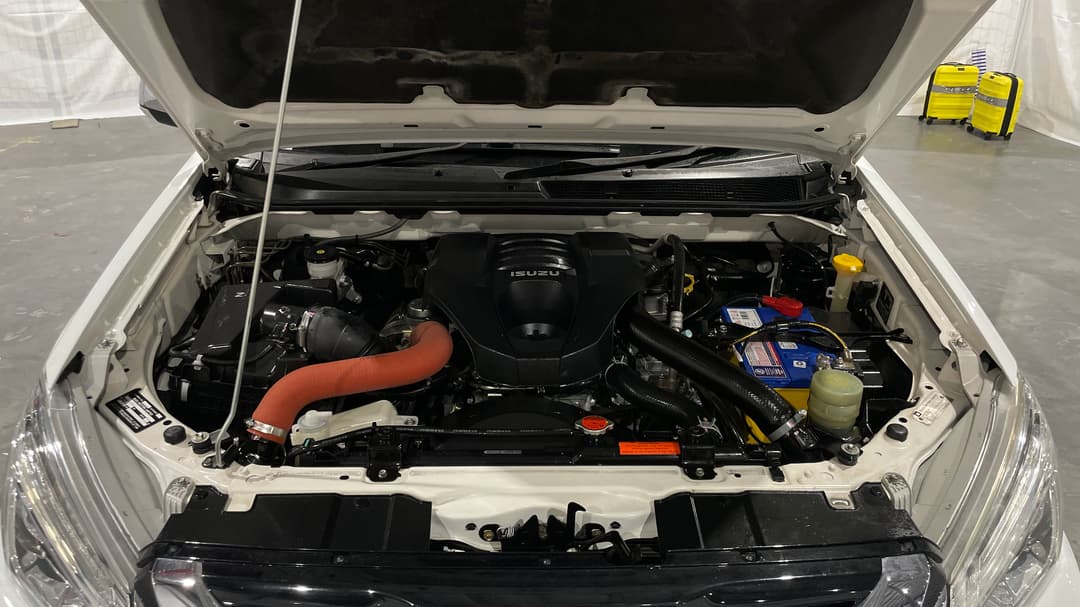 2020 Isuzu MU-X Ls-u (4x2), Automatic, 103754 km, Open Bonnet (Engine)