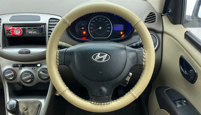 2011 Hyundai i10 ERA 1.1 IRDE, CNG, Manual, 53,603 km, Steering Wheel Close Up