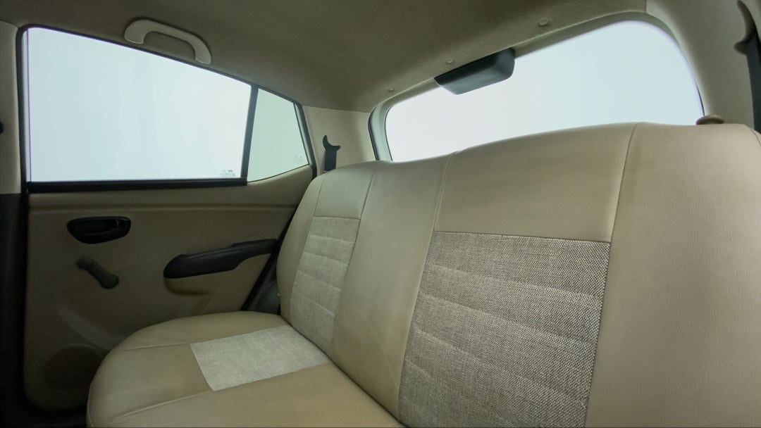 Right Side Rear Door Cabin
