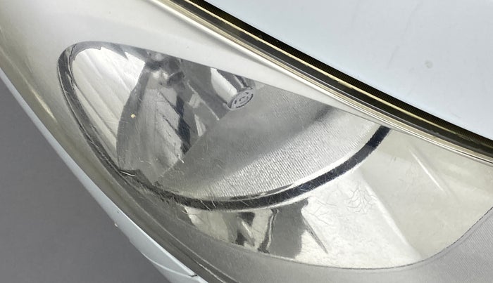 2011 Hyundai i10 ERA 1.1 IRDE, CNG, Manual, 53,603 km, Right headlight - Minor scratches