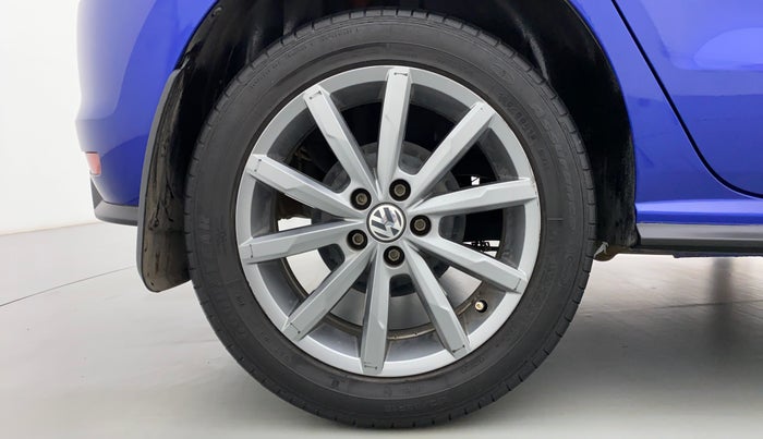 2020 Volkswagen Polo HIGH LINE PLUS 1.0, Petrol, Manual, 22,240 km, Right Rear Wheel