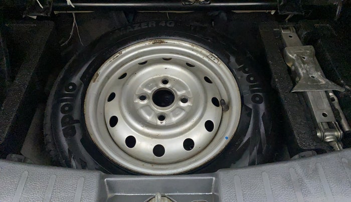 2011 Maruti Wagon R 1.0 LXI, Petrol, Manual, 19,557 km, Spare Tyre