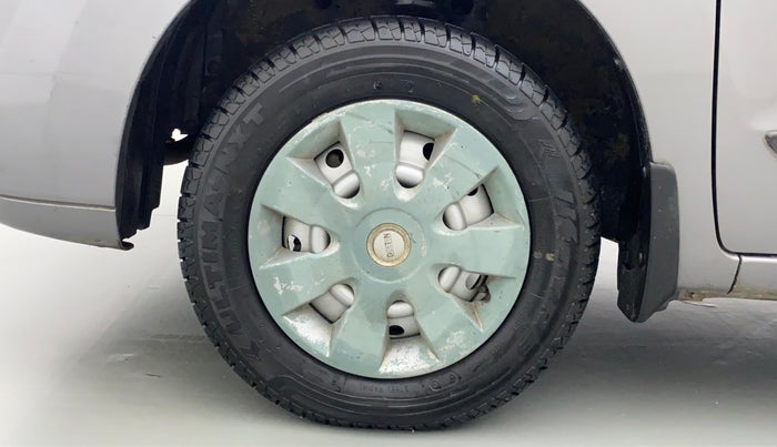 2011 Maruti Wagon R 1.0 LXI, Petrol, Manual, 19,557 km, Left Front Wheel