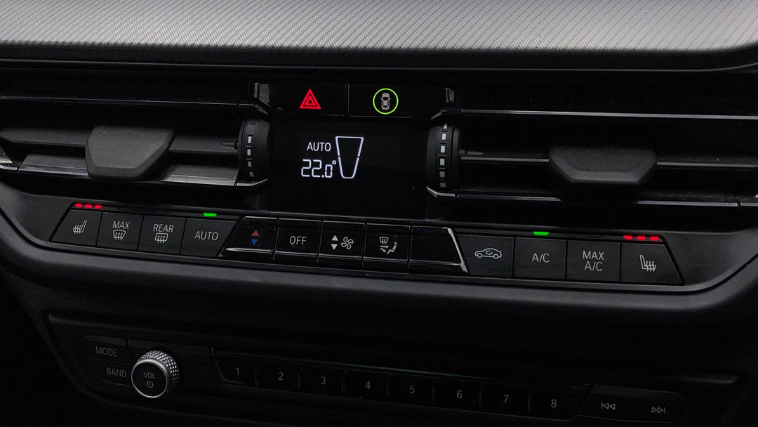2020 BMW 1 18i M Sport, Automatic, 33702 km, Ventilated Seats