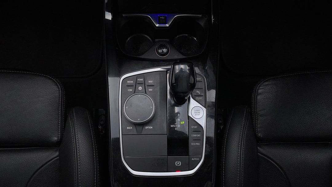 2020 BMW 1 18i M Sport, Automatic, 33702 km, Gear Lever 