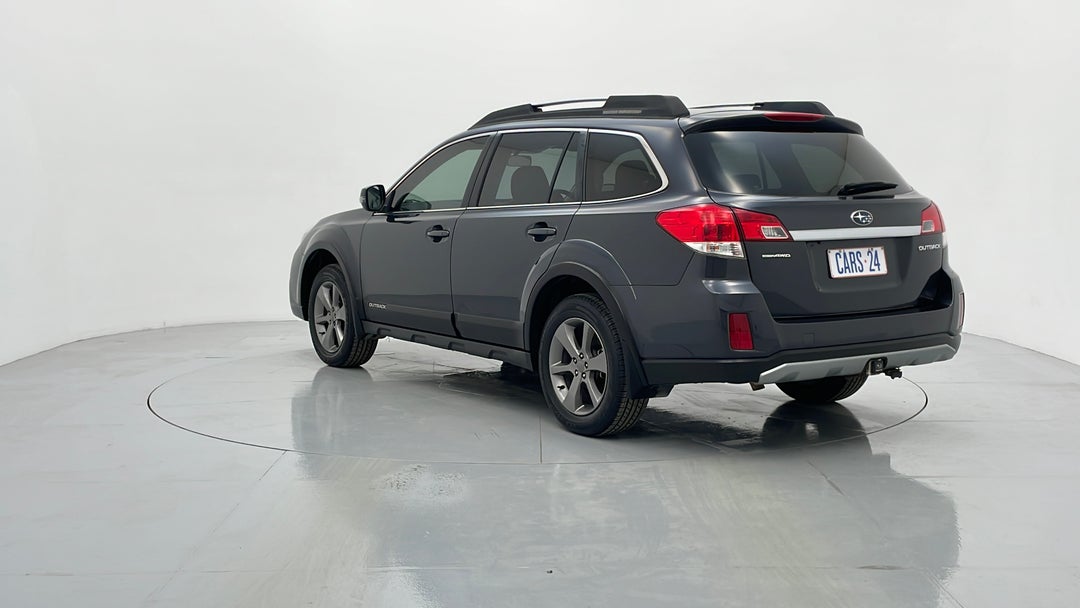 Left Back Diagonal (45- Degree) View