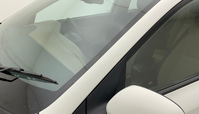 2015 Hyundai Elite i20 SPORTZ 1.2, Petrol, Manual, 99,313 km, Left A pillar - Paint is slightly faded