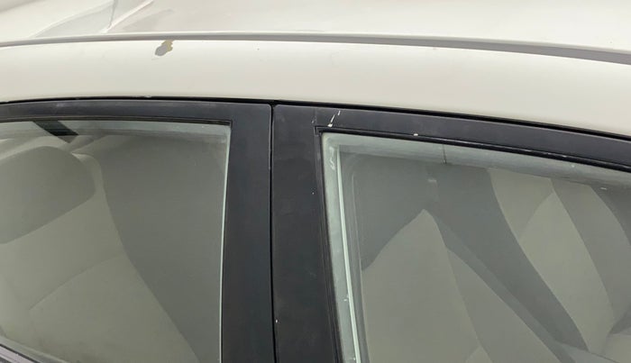 2015 Hyundai Elite i20 SPORTZ 1.2, Petrol, Manual, 99,313 km, Right B pillar - Minor scratches