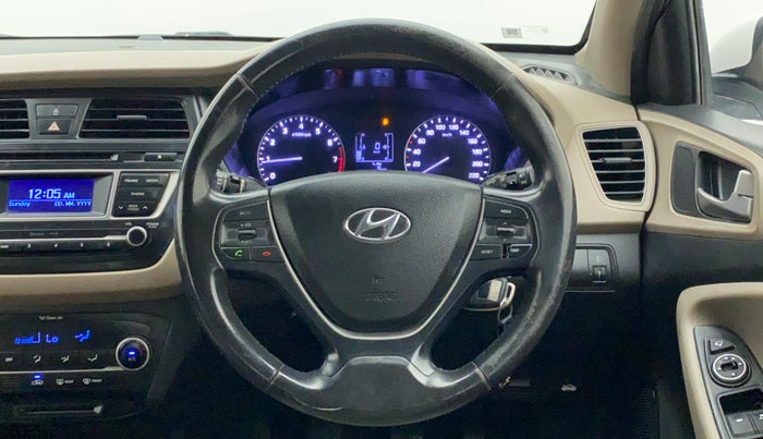 2015 Hyundai Elite i20 SPORTZ 1.2, Petrol, Manual, 99,313 km, Steering Wheel Close Up