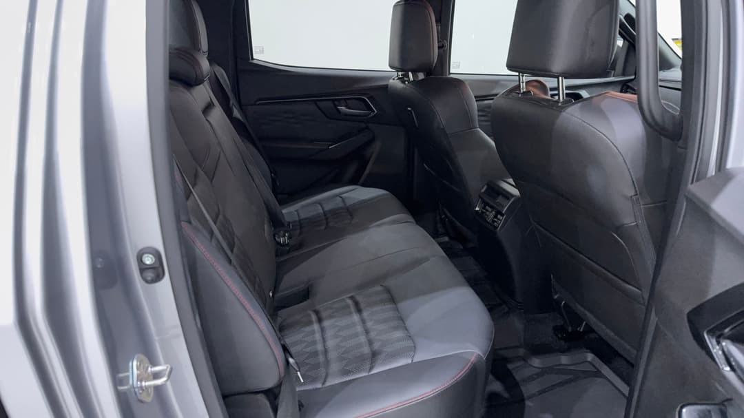2024 Isuzu D-MAX X-terrain (4x4), Automatic, 24385 km, Right Side Rear Door Cabin View