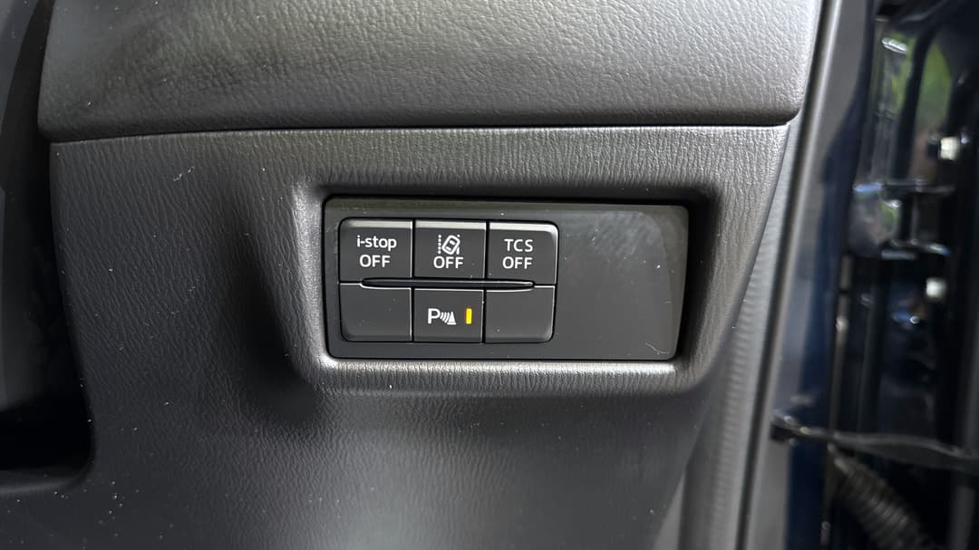 2022 Mazda CX-8 Touring Sp (FWD), Automatic, 46448 km, Utility Switches/Buttons