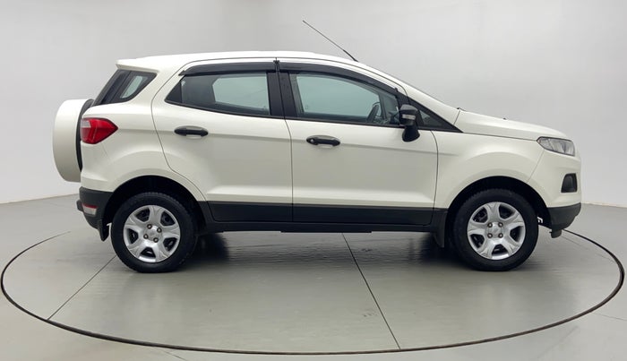 2014 Ford Ecosport 1.5AMBIENTE TI VCT, Petrol, Manual, 31,245 km, Right Side View